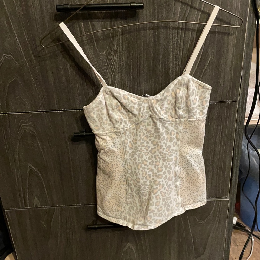 Aritzia - Small - Neutral Leopard print